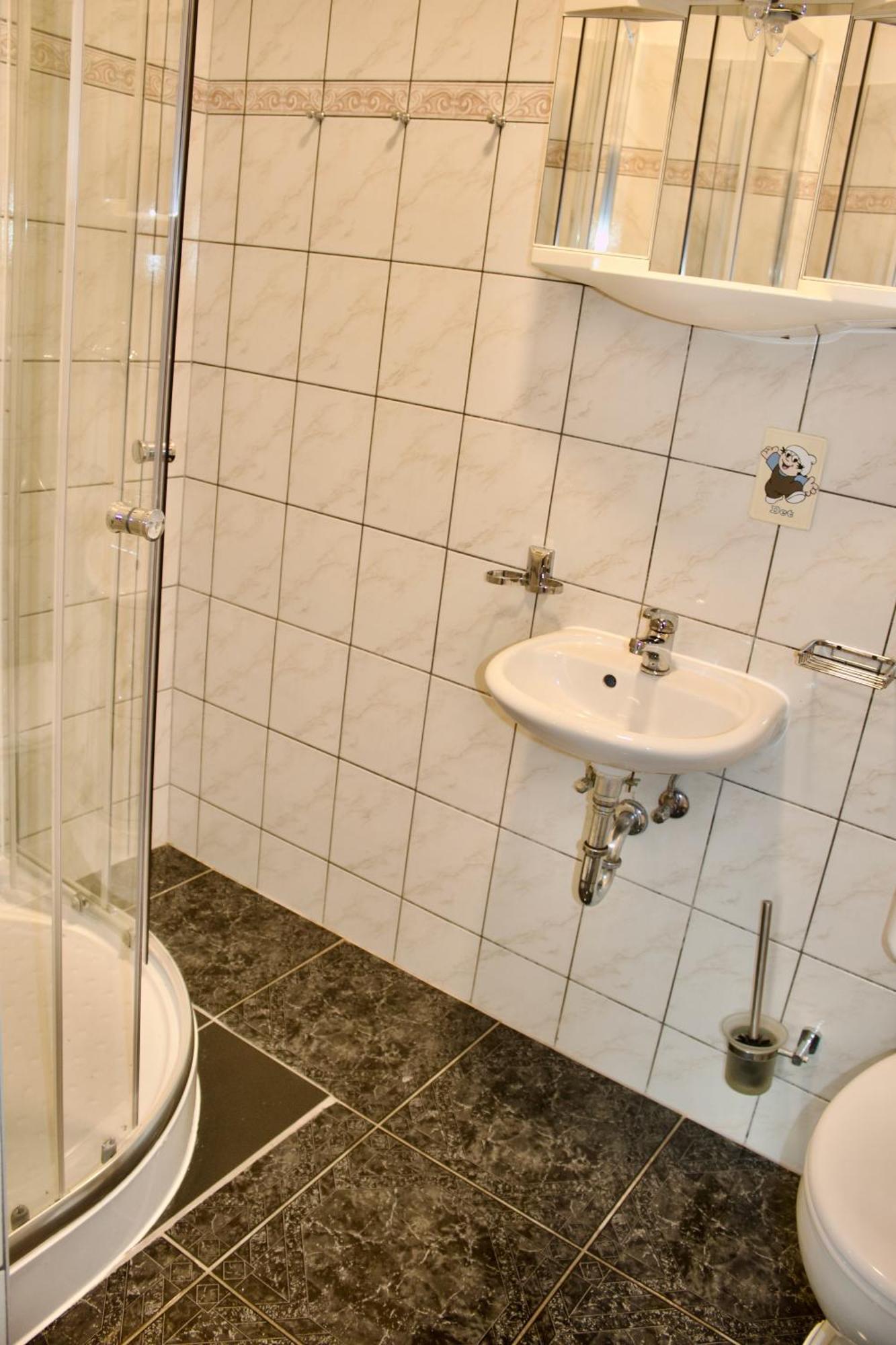Strandvogtei Sellin - Fewo 5 - Sehr Zentrales Grosses Apartment Exterior foto
